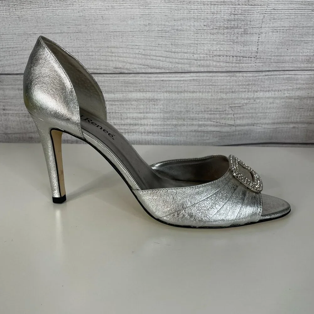 J. Renee *leather peep
